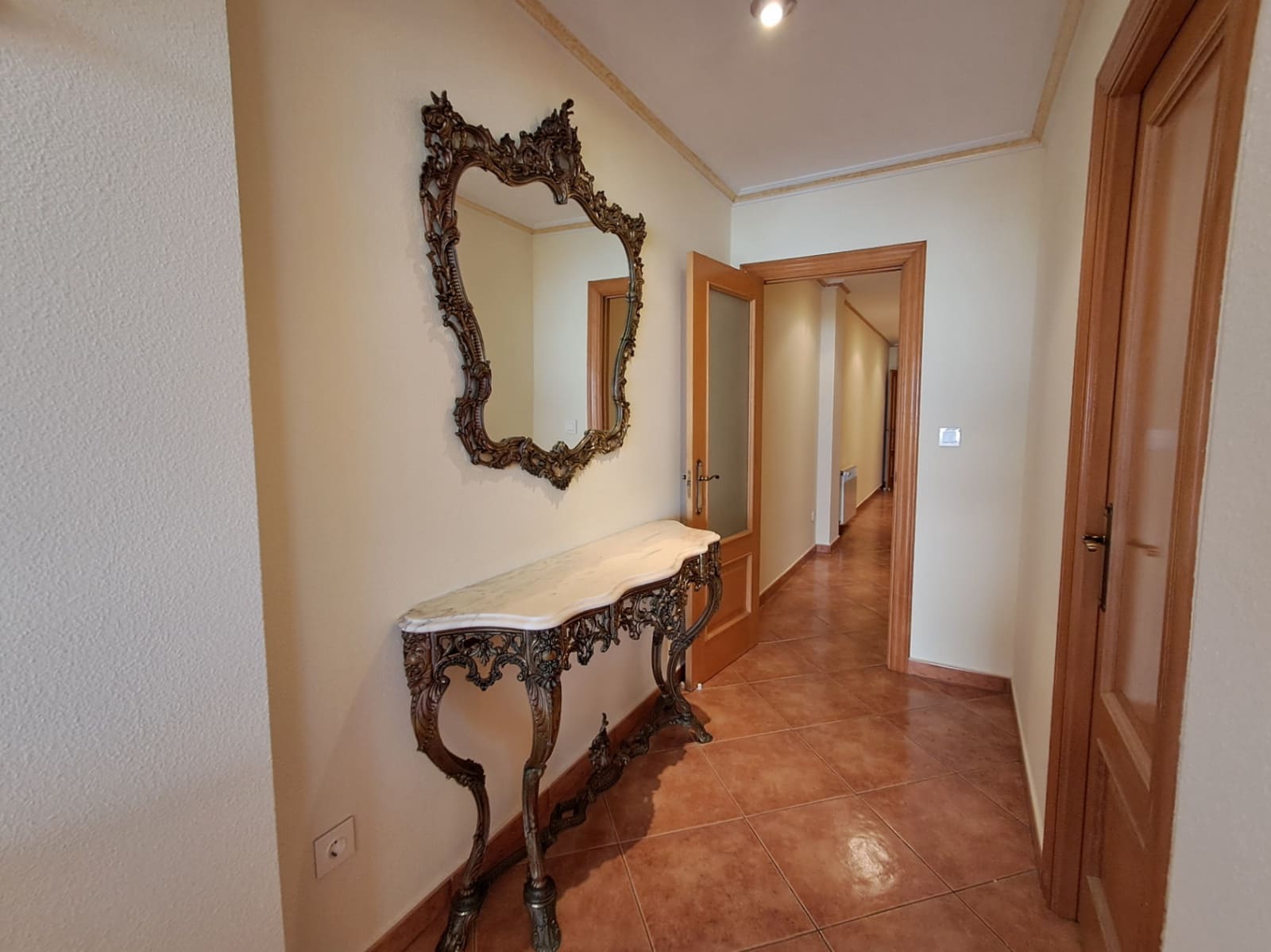 3 bedroom Apartment for rent in Altea with garage - € 2,000 (Ref: 9492731)