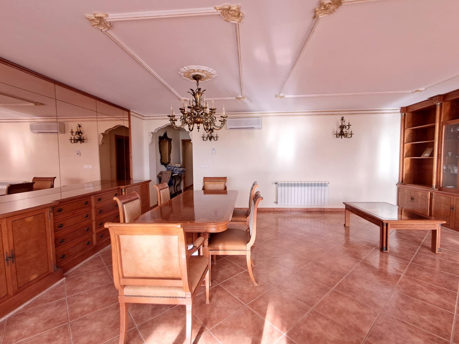 3 bedroom Apartment for rent in Altea with garage - € 2,000 (Ref: 9492731)