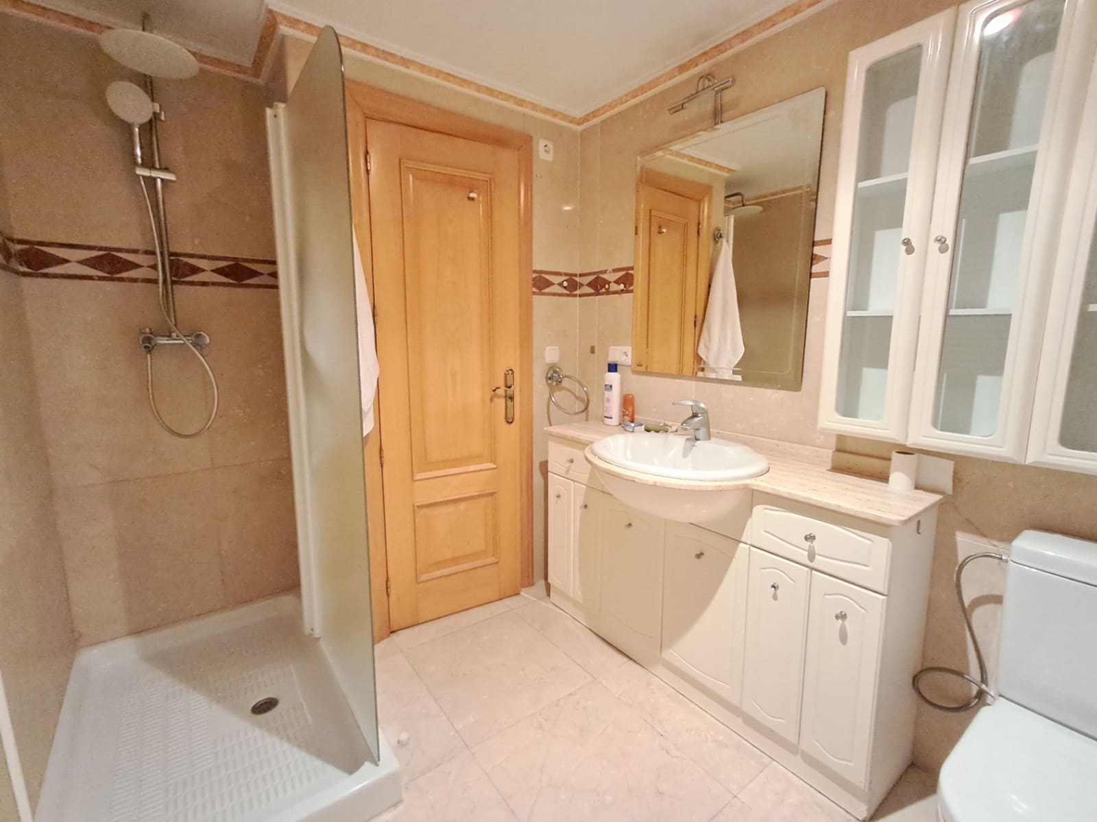 3 bedroom Apartment for rent in Altea with garage - € 2,000 (Ref: 9492731)