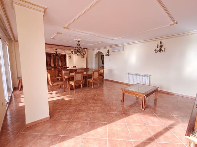 3 slaapkamer Appartement te huur in Altea met garage - € 2.000 (Ref: 9492731)