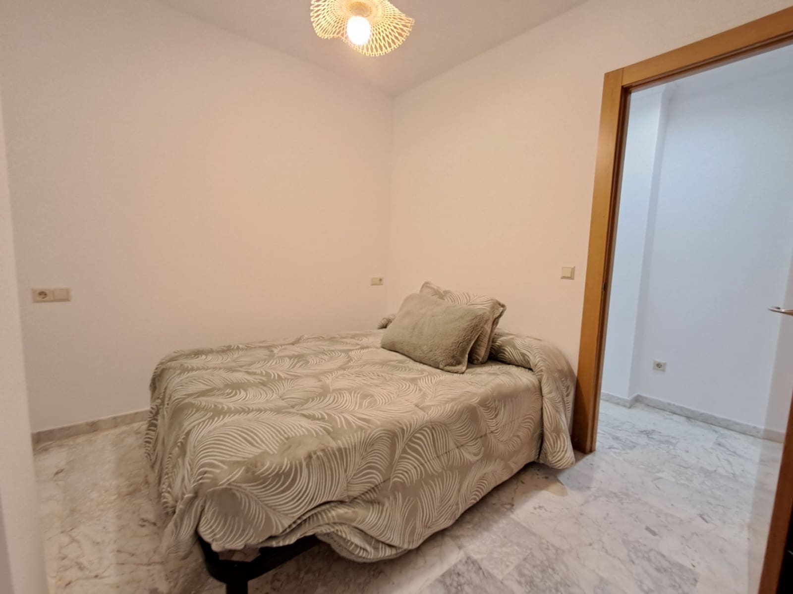 2 bedroom Apartment for rent in Altea - € 950 (Ref: 9495528)