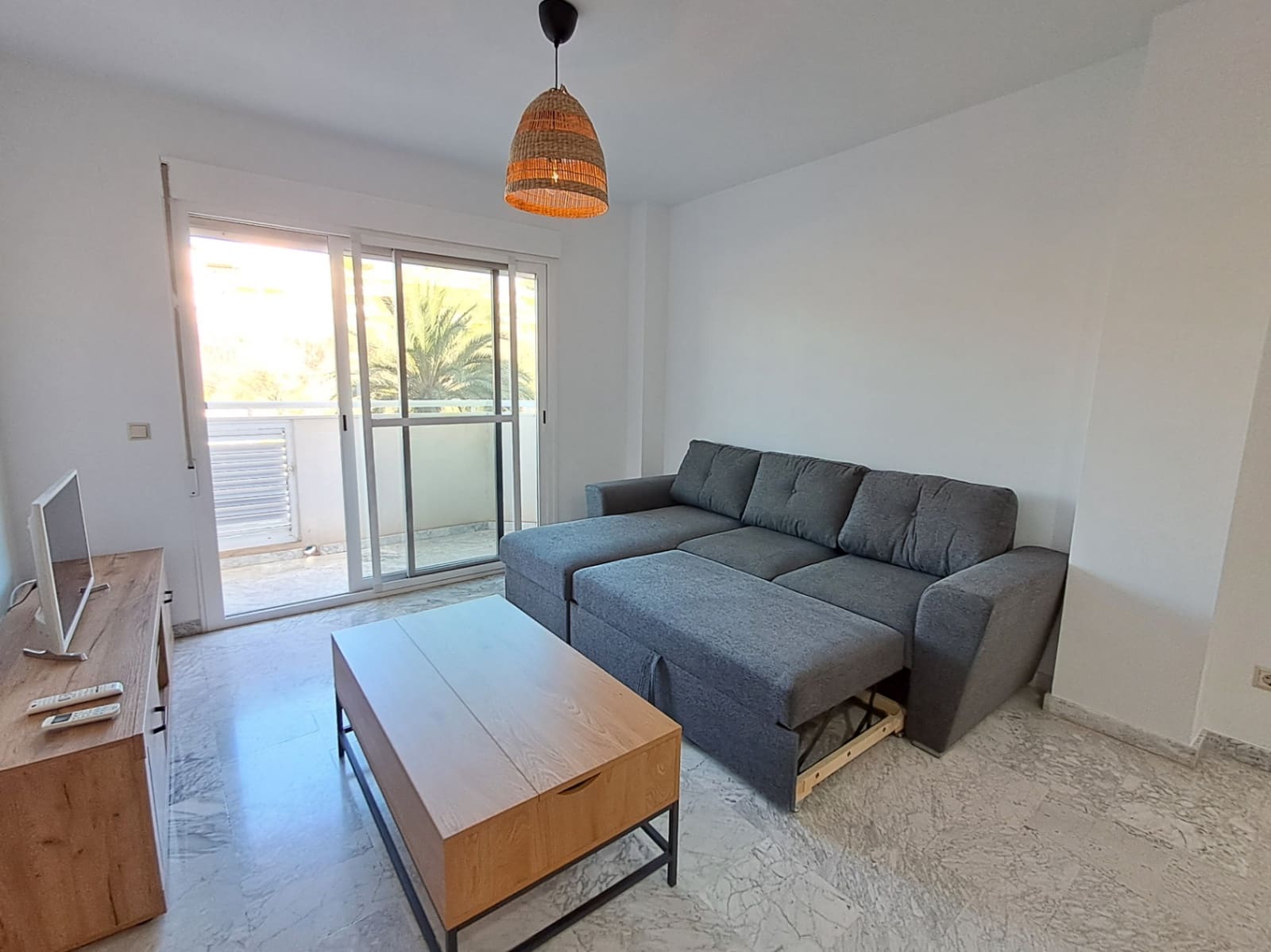 2 bedroom Apartment for rent in Altea - € 950 (Ref: 9495528)