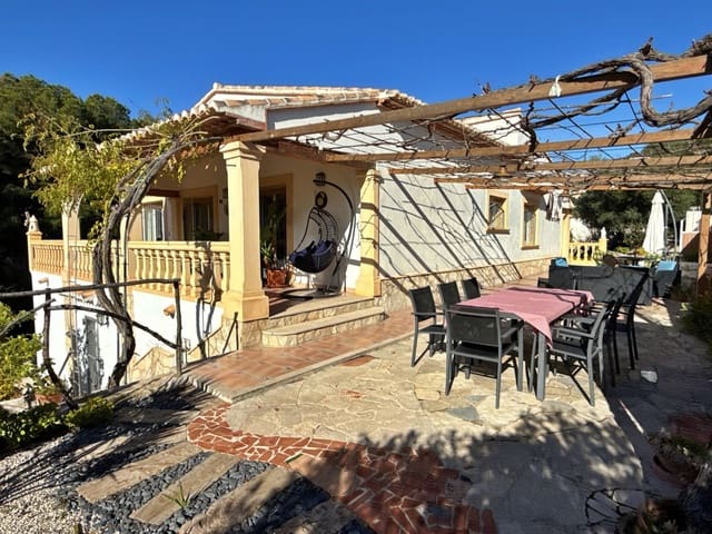 5 sypialnia Willa na sprzedaż w Benissa z basenem garażem - 1 190 000 € (Ref: 9509985)