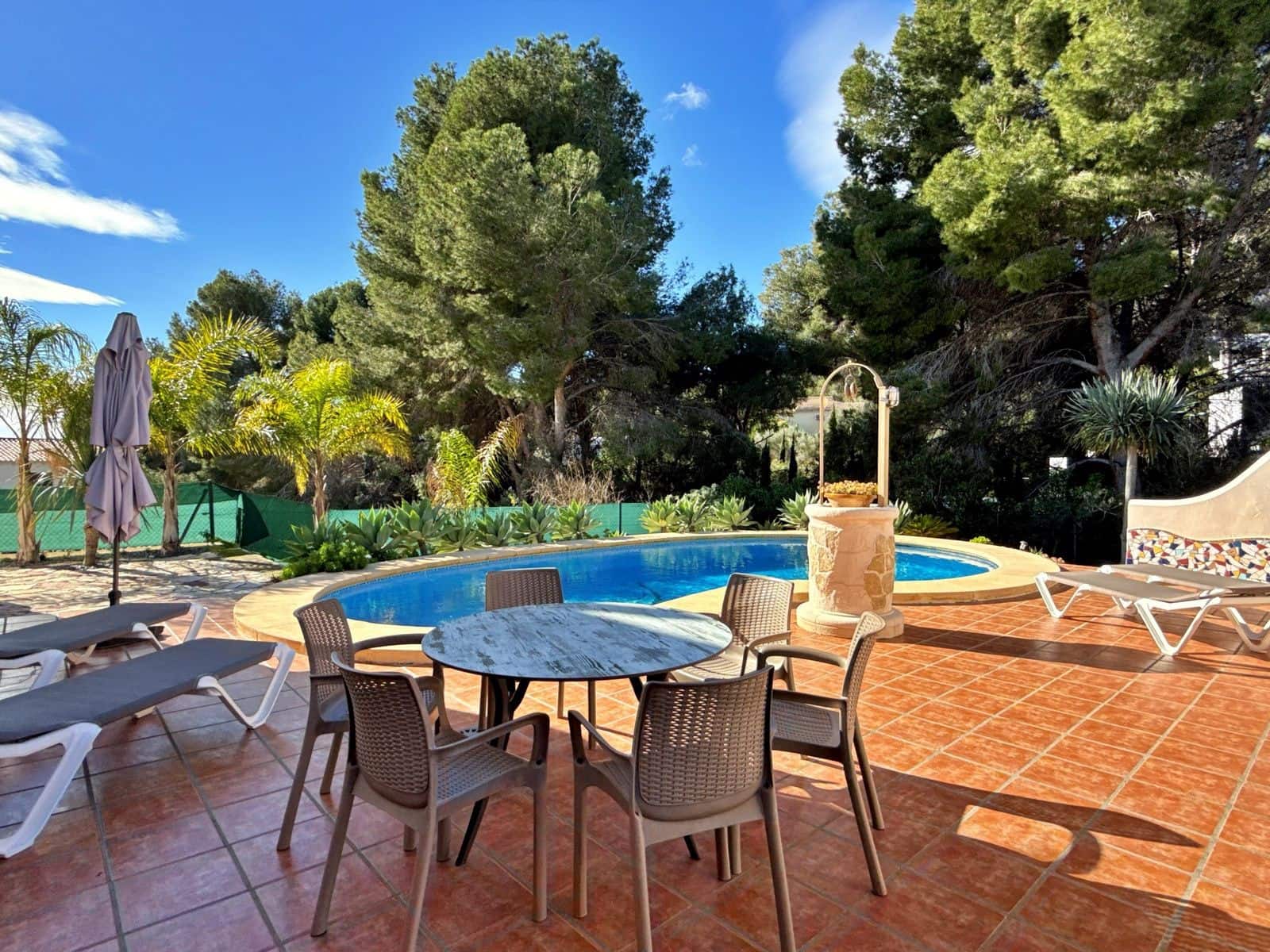 5 sypialnia Willa na sprzedaż w Benissa z basenem garażem - 1 190 000 € (Ref: 9509985)