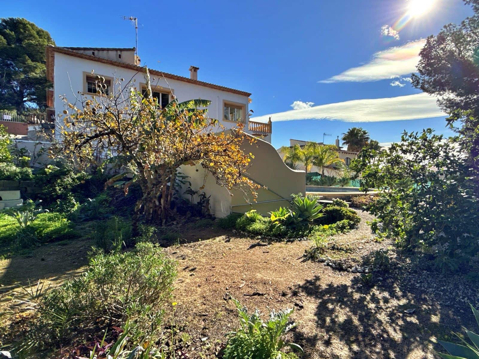 5 sypialnia Willa na sprzedaż w Benissa z basenem garażem - 1 190 000 € (Ref: 9509985)