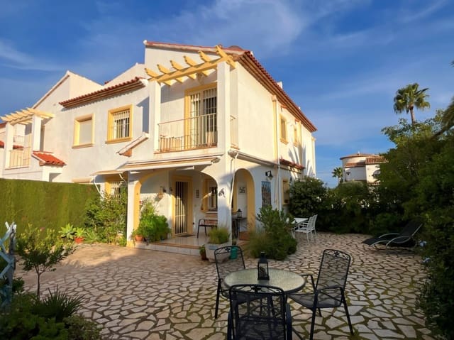 2 bedroom Bungalow for sale in Calpe / Calp with pool garage - € 290,000 (Ref: 9509986)