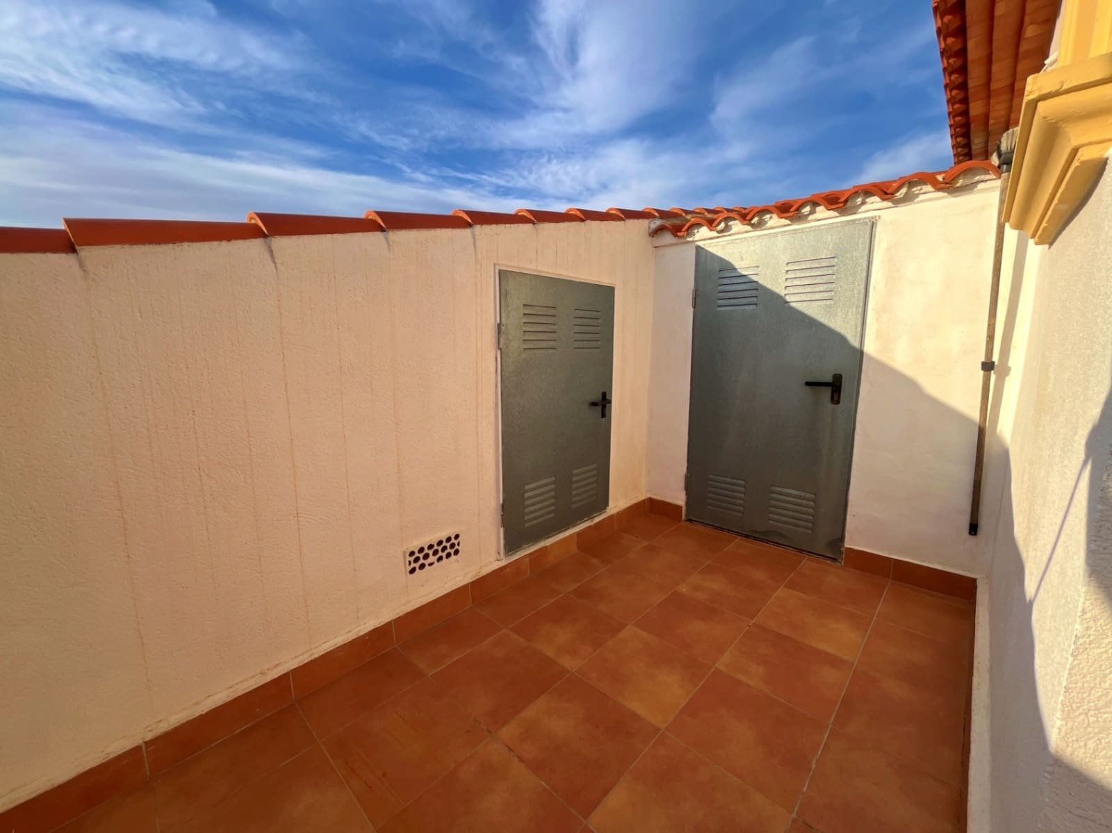 2 bedroom Bungalow for sale in Calpe / Calp with pool garage - € 290,000 (Ref: 9509986)