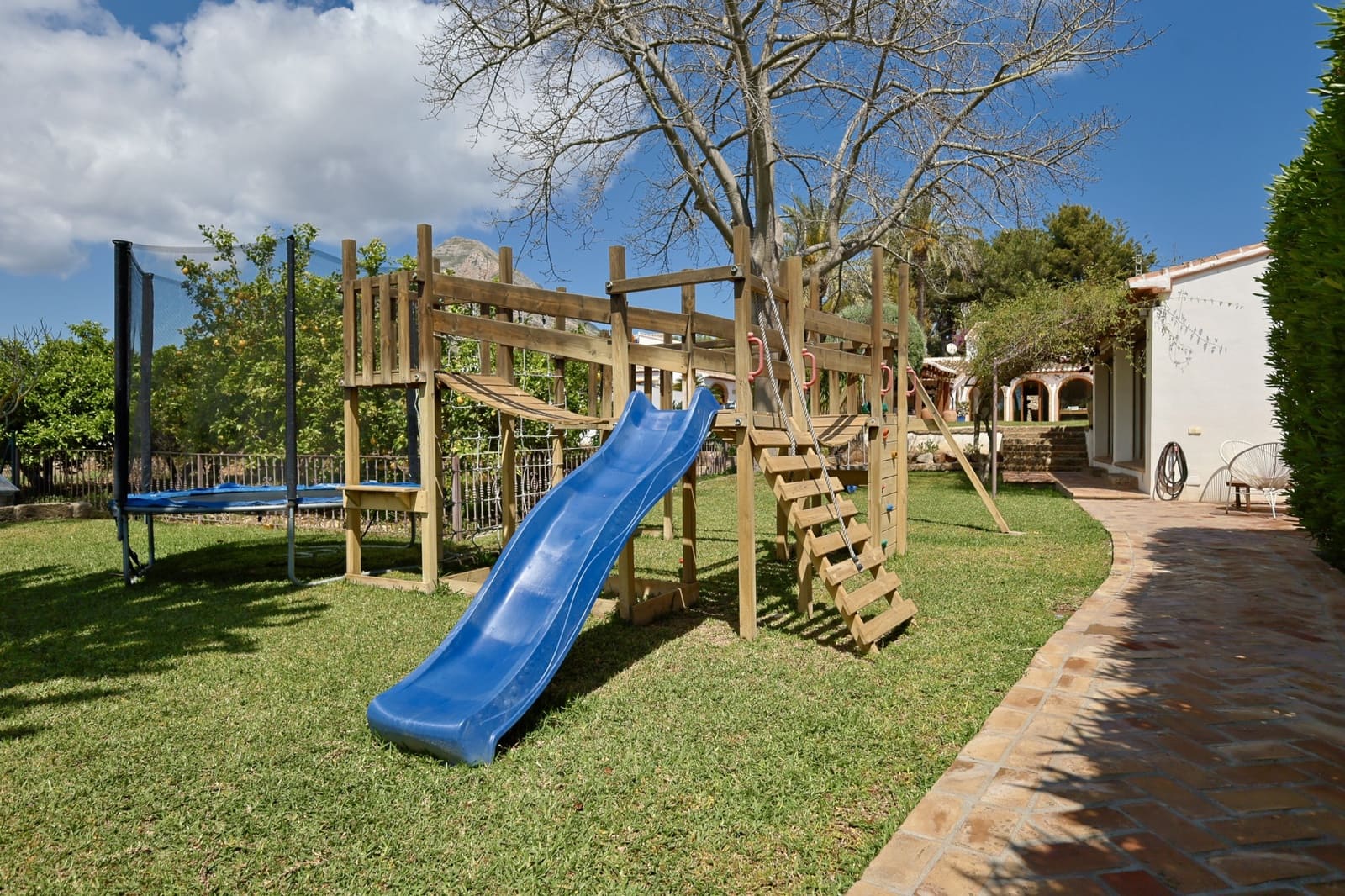 6 sypialnia Willa na sprzedaż w Javea / Xabia z basenem - 1 395 000 € (Ref: 9537448)