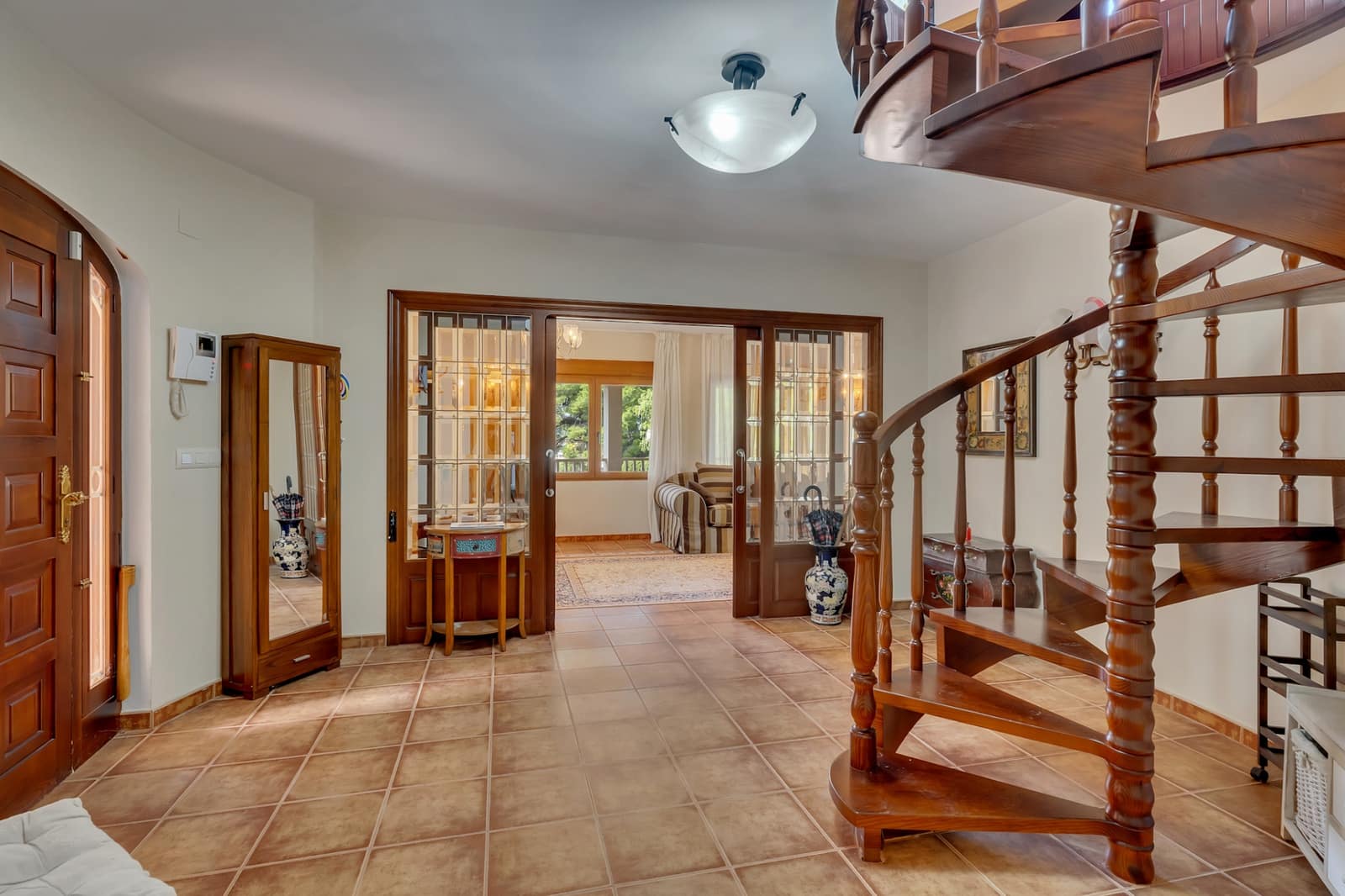 4 bedroom Villa for sale in Denia with pool - € 995,000 (Ref: 9537463)