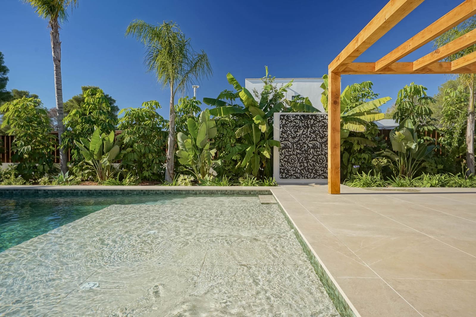 3 bedroom Villa for sale in Javea / Xabia with pool - € 1,749,000 (Ref: 9537489)