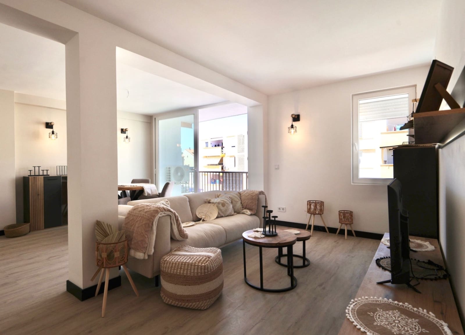 2 sovrum Lägenhet till salu i Arenal - 325 000 € (Ref: 9537497)