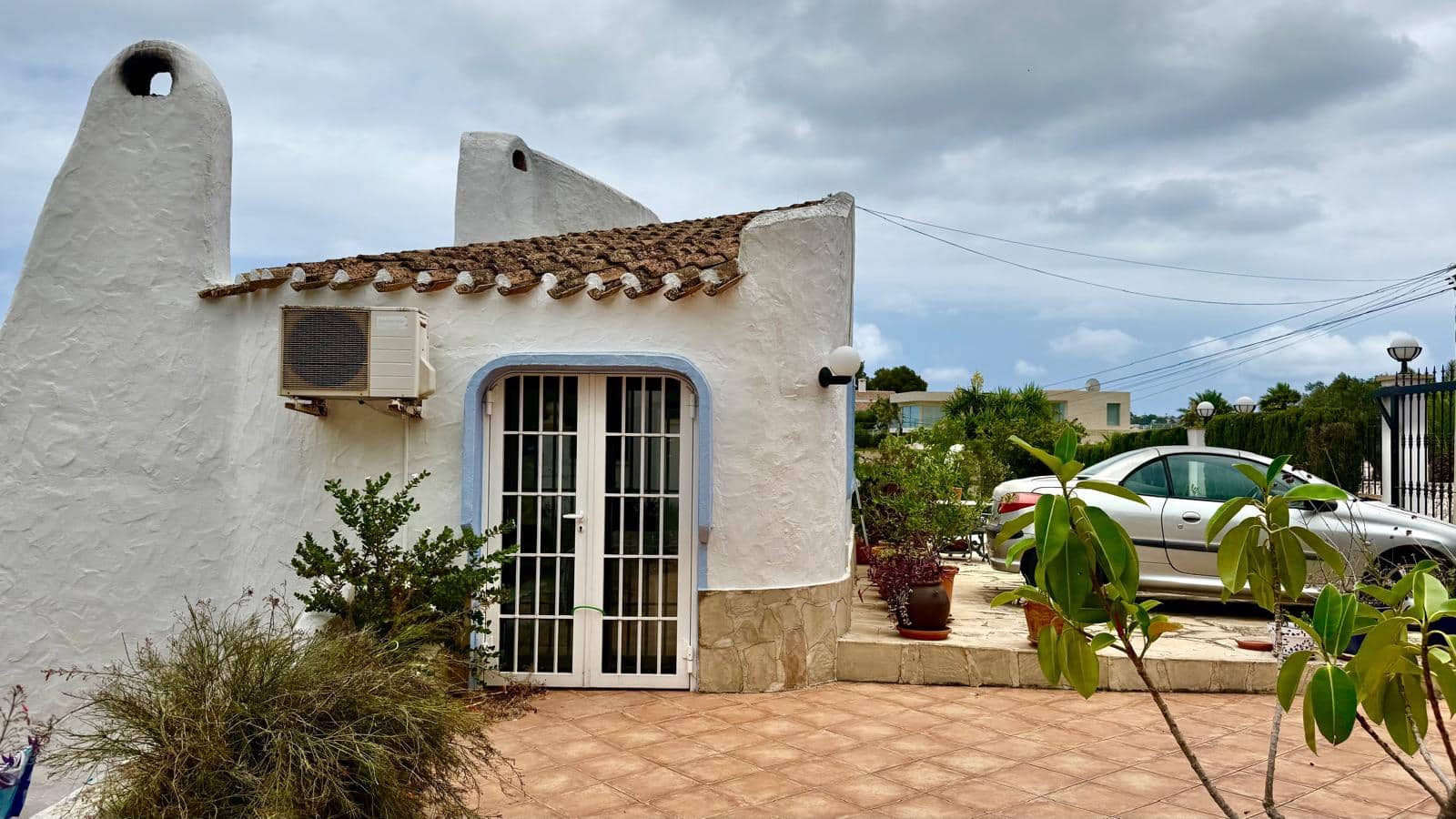 5 bedroom Villa for sale in Javea / Xabia - € 970,000 (Ref: 9537503)