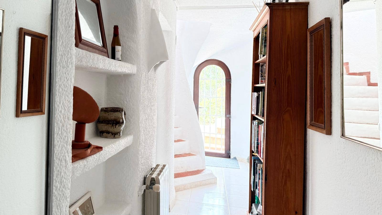 5 bedroom Villa for sale in Javea / Xabia - € 970,000 (Ref: 9537503)