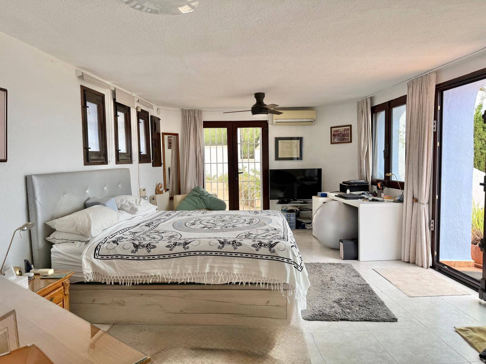 5 bedroom Villa for sale in Javea / Xabia - € 970,000 (Ref: 9537503)