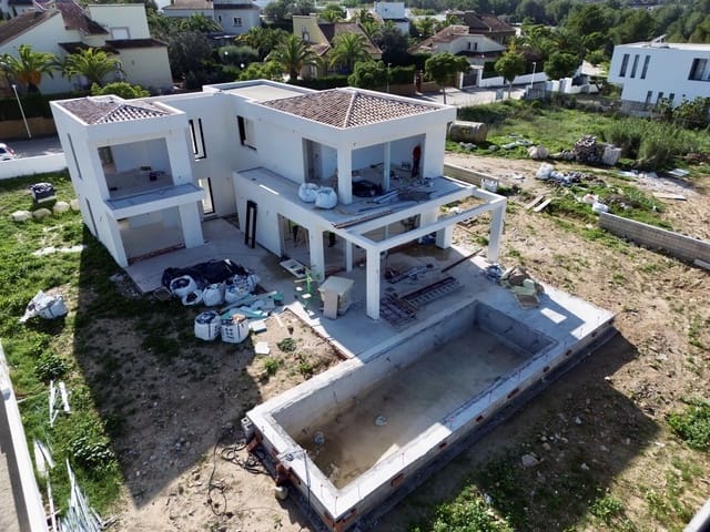 3 soveværelse Villa til salg i Javea / Xàbia med swimmingpool - € 1.295.000 (Ref: 9537539)