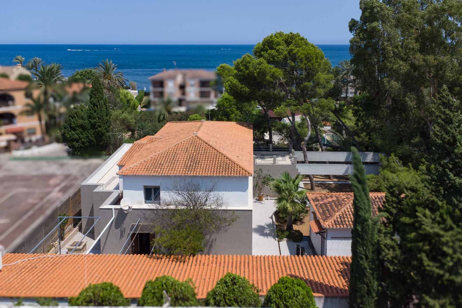 6 bedroom Villa for sale in Denia with pool - € 1,850,000 (Ref: 9537585)