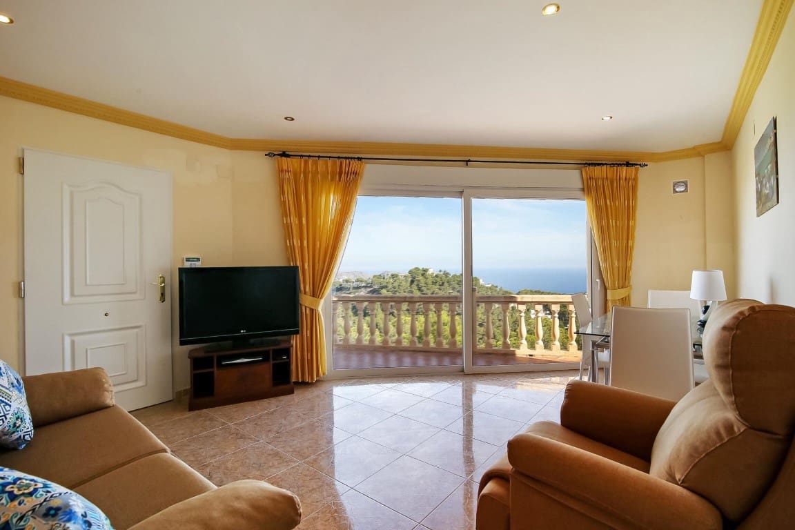 4 soveværelse Villa til salg i Moraira med swimmingpool - € 1.450.000 (Ref: 9537593)