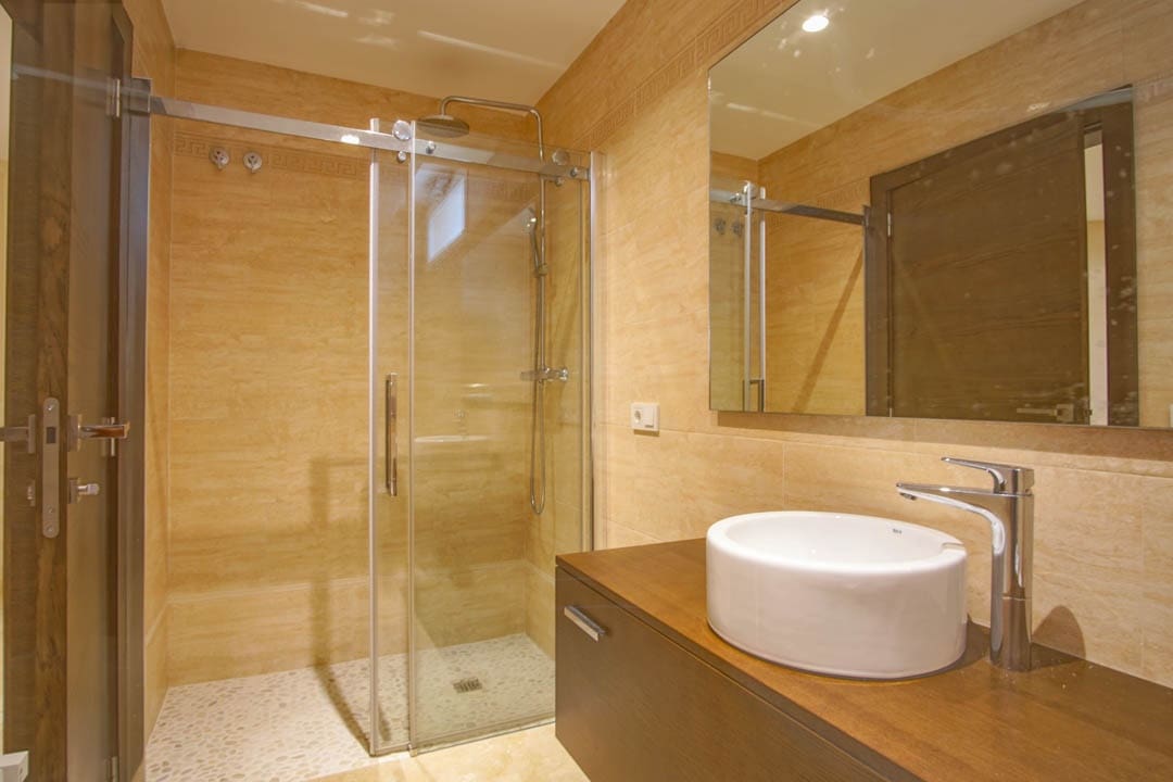 Chalet de 5 habitaciones en Alfaz del Pi / L'Alfàs del Pi en venta con piscina - 1.600.000 € (Ref: 9537596)