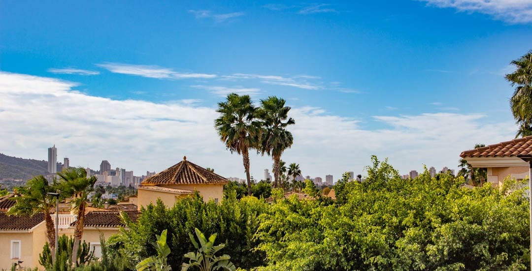 Chalet de 5 habitaciones en Alfaz del Pi / L'Alfàs del Pi en venta con piscina - 1.600.000 € (Ref: 9537596)