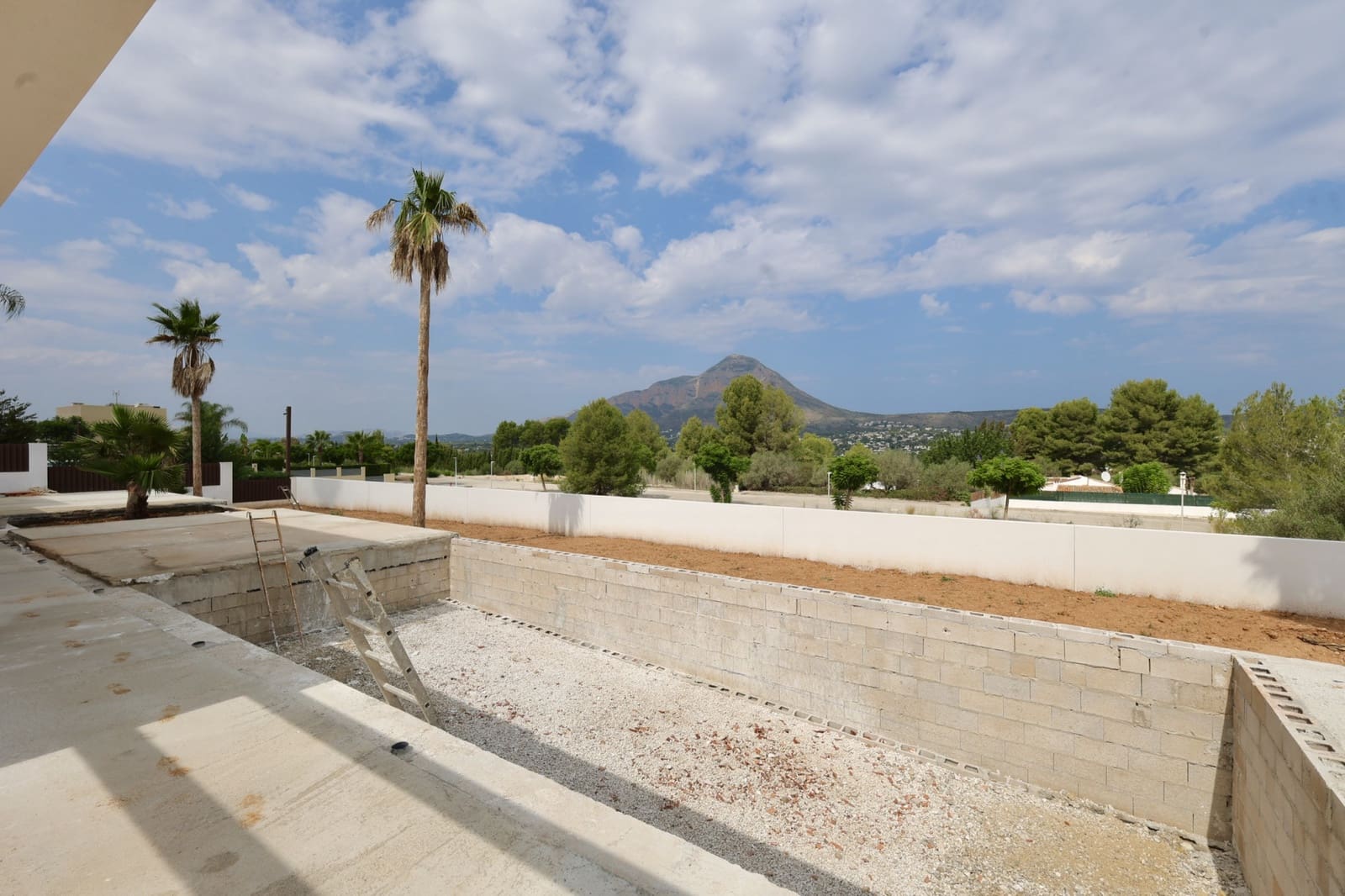 Chalet de 4 habitaciones en Javea / Xàbia en venta con piscina - 1.300.000 € (Ref: 9537604)