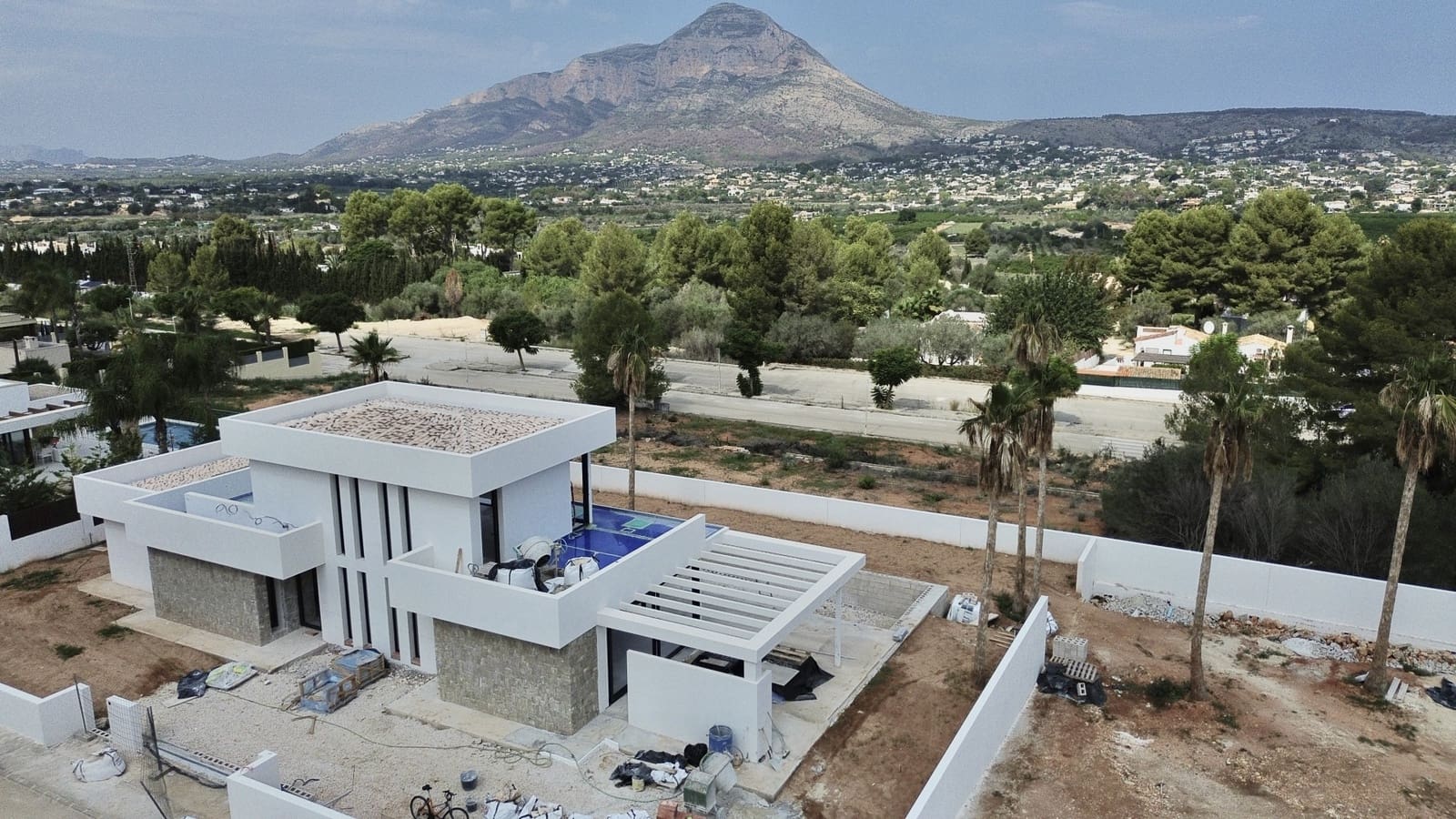 Chalet de 4 habitaciones en Javea / Xàbia en venta con piscina - 1.300.000 € (Ref: 9537604)