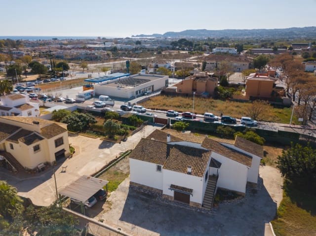 8 quarto Moradia para venda em Centro ciudad, Javea / Xàbia com piscina - 930 000 € (Ref: 9537605)