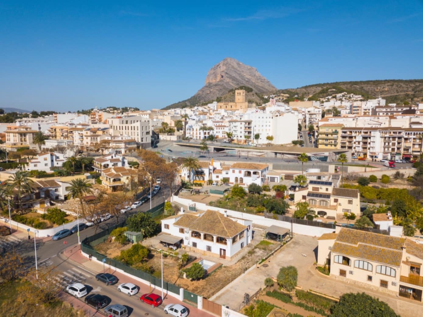 8 quarto Moradia para venda em Javea / Xabia com piscina - 930 000 € (Ref: 9537605)
