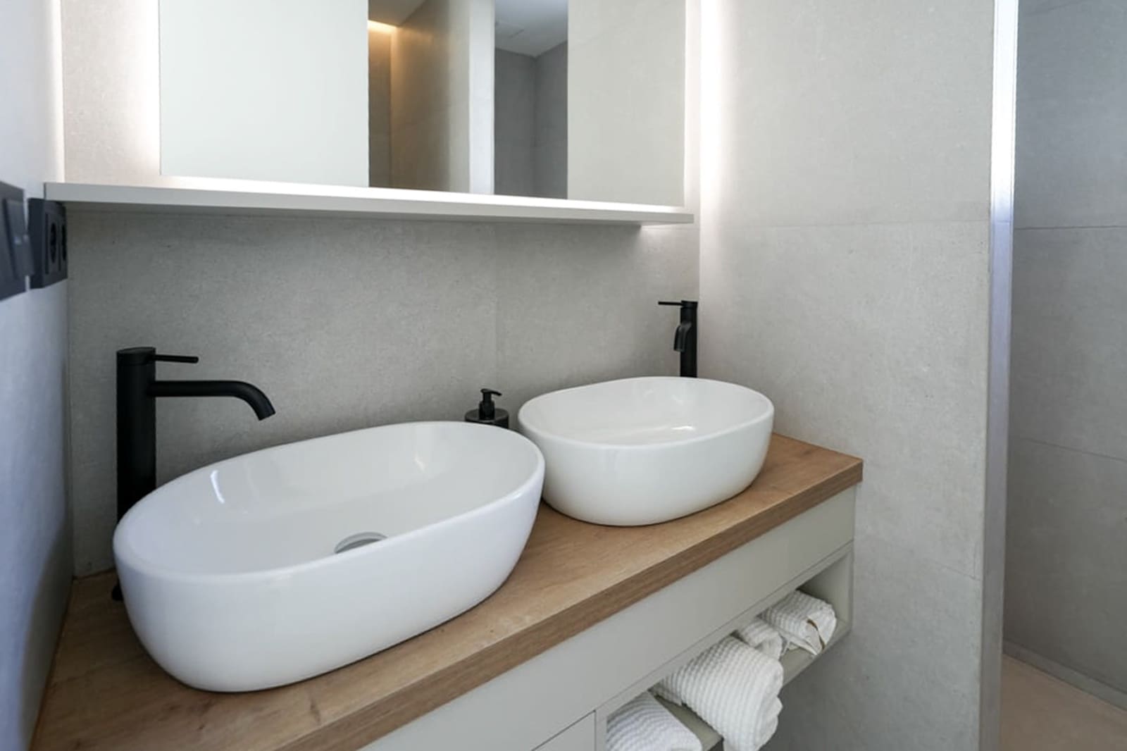 Chalet de 3 habitaciones en Polop en venta con piscina - 860.000 € (Ref: 9537630)