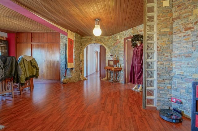 5 bedroom Apartment for sale in Centro ciudad, Javea / Xàbia - € 395,000 (Ref: 9537663)