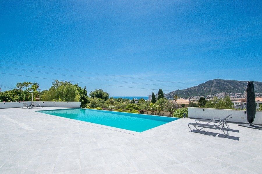 5 quarto Moradia para venda em Altea com piscina - 2 700 000 € (Ref: 9537711)