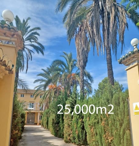 5 bedroom Villa for sale in Alzira - € 550,000 (Ref: 9538704)