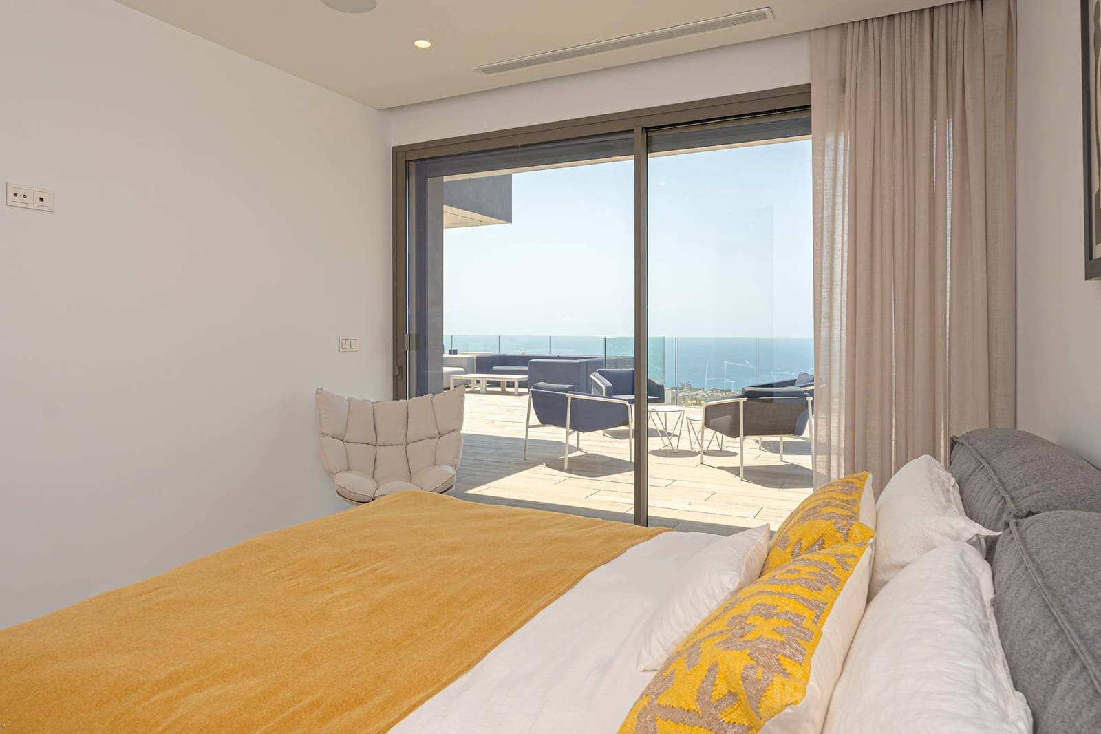 4 soveværelse Villa til salg i Cumbre del Sol med swimmingpool - € 2.950.000 (Ref: 9538754)