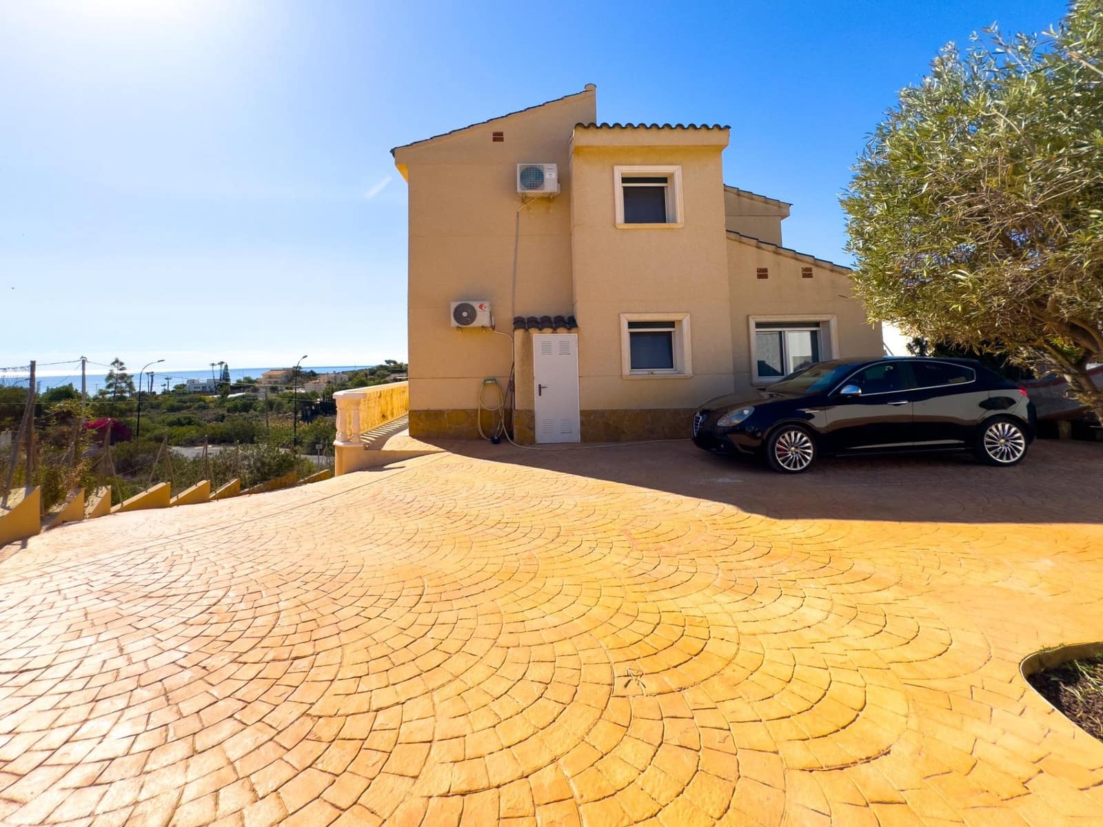 3 bedroom Villa for sale in Cala d'Or with pool - € 595,000 (Ref: 9538764)