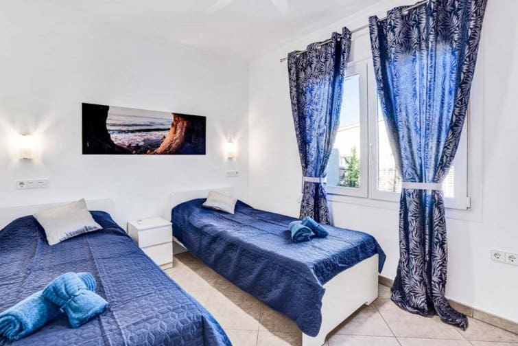 Chalet de 3 habitaciones en Calpe / Calp en venta con piscina - 725.000 € (Ref: 9538770)