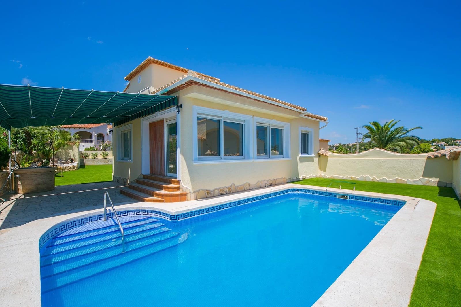 3 soverom Villa til salgs i Calpe / Calp med svømmebasseng garasje - € 725 000 (Ref: 9538770)