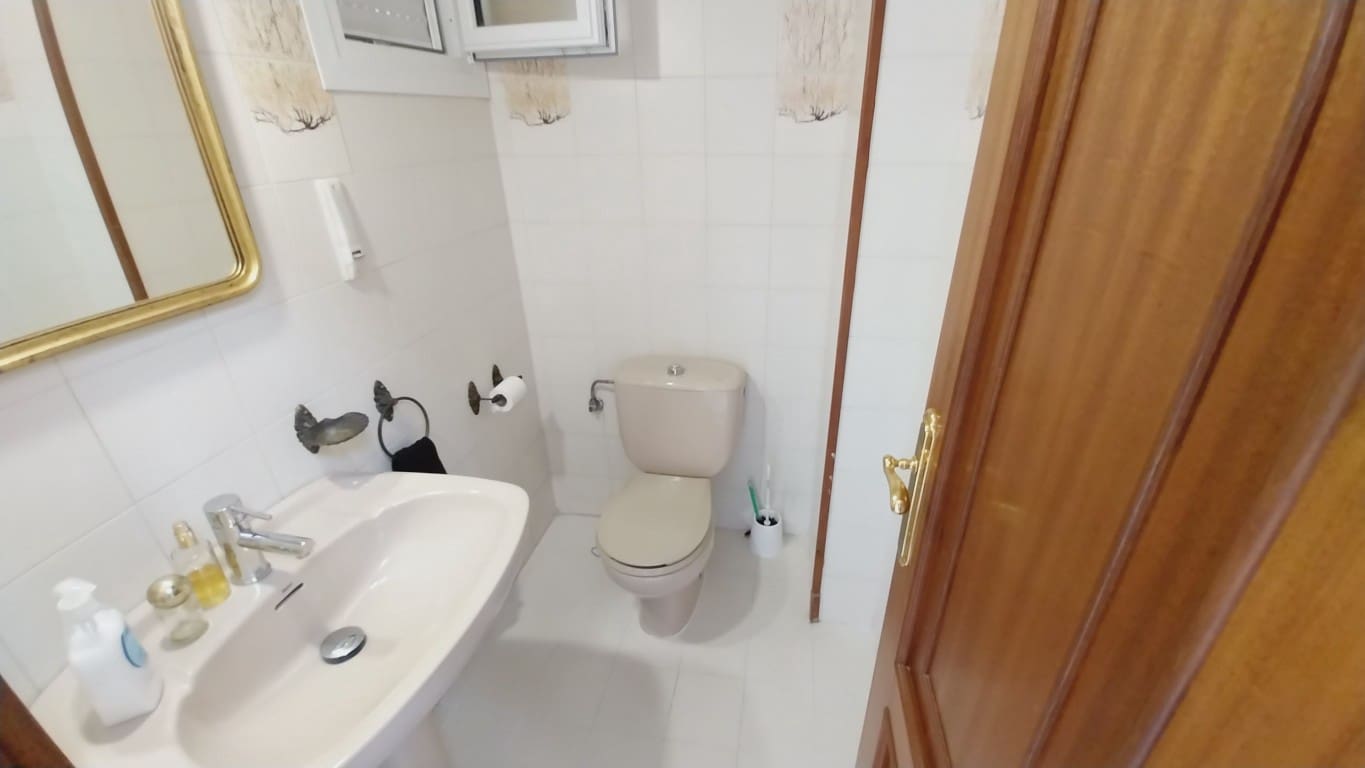 5 bedroom Villa for sale in Benidorm - € 735,000 (Ref: 9538785)