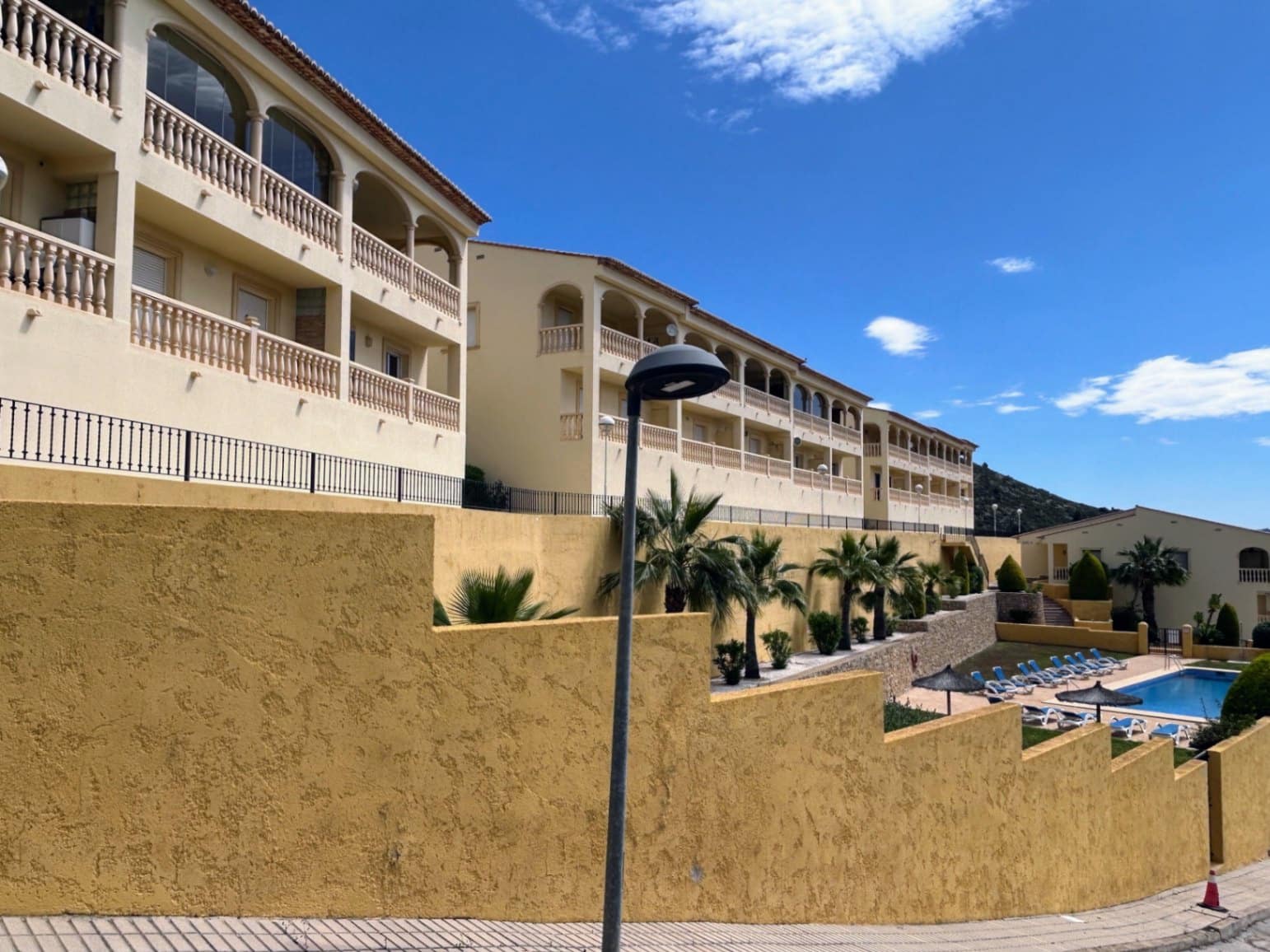 3 soveværelse Lejlighed til salg i Jalon / Xalo med swimmingpool garage - € 250.000 (Ref: 9539024)