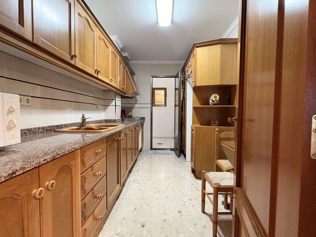 3 soverom Hus til salgs i Teulada Pueblo, Teulada-Moraira - € 270 000 (Ref: 9547081)