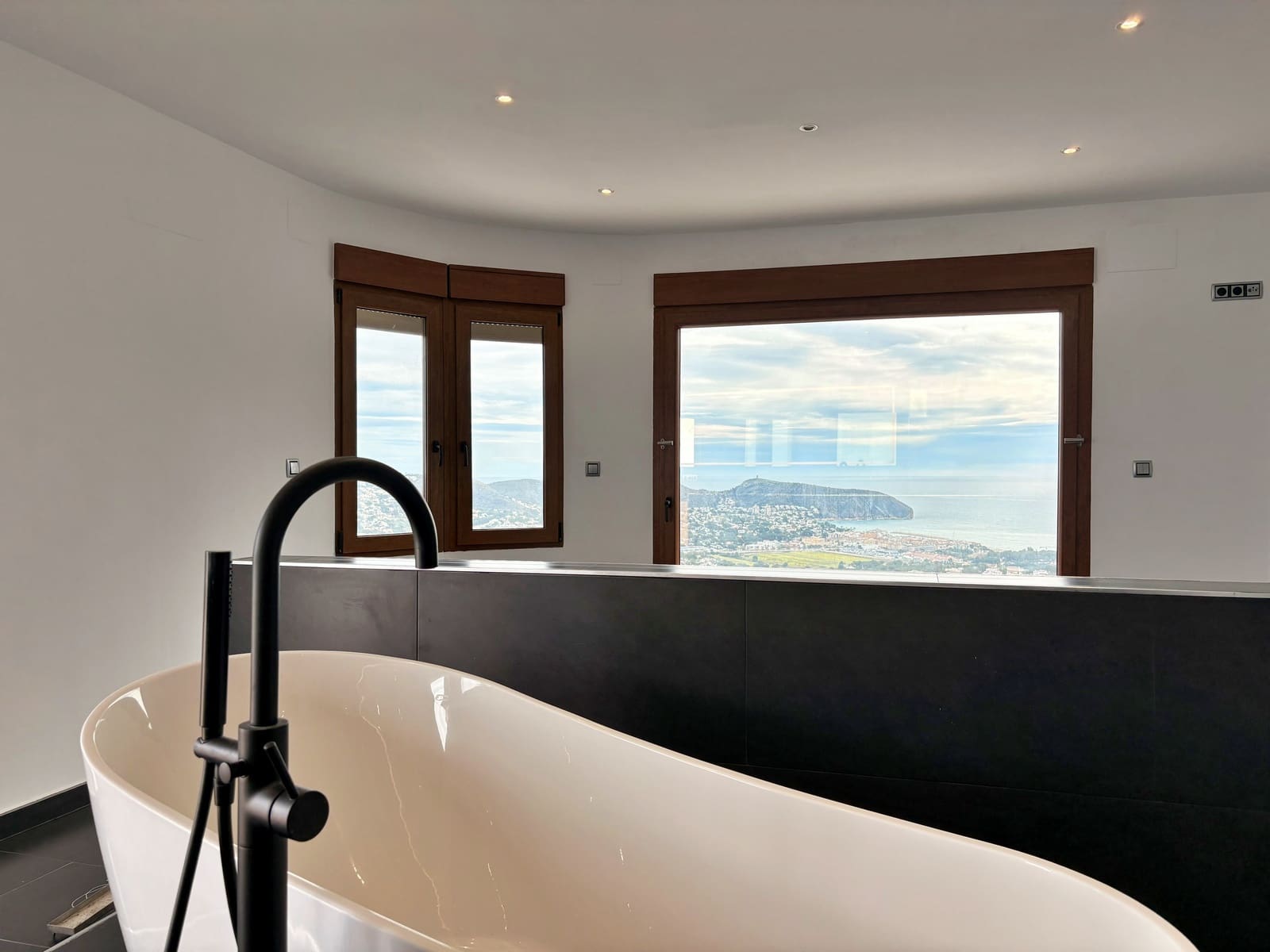 4 soveværelse Villa til salg i Moraira med swimmingpool garage - € 1.450.000 (Ref: 9548920)