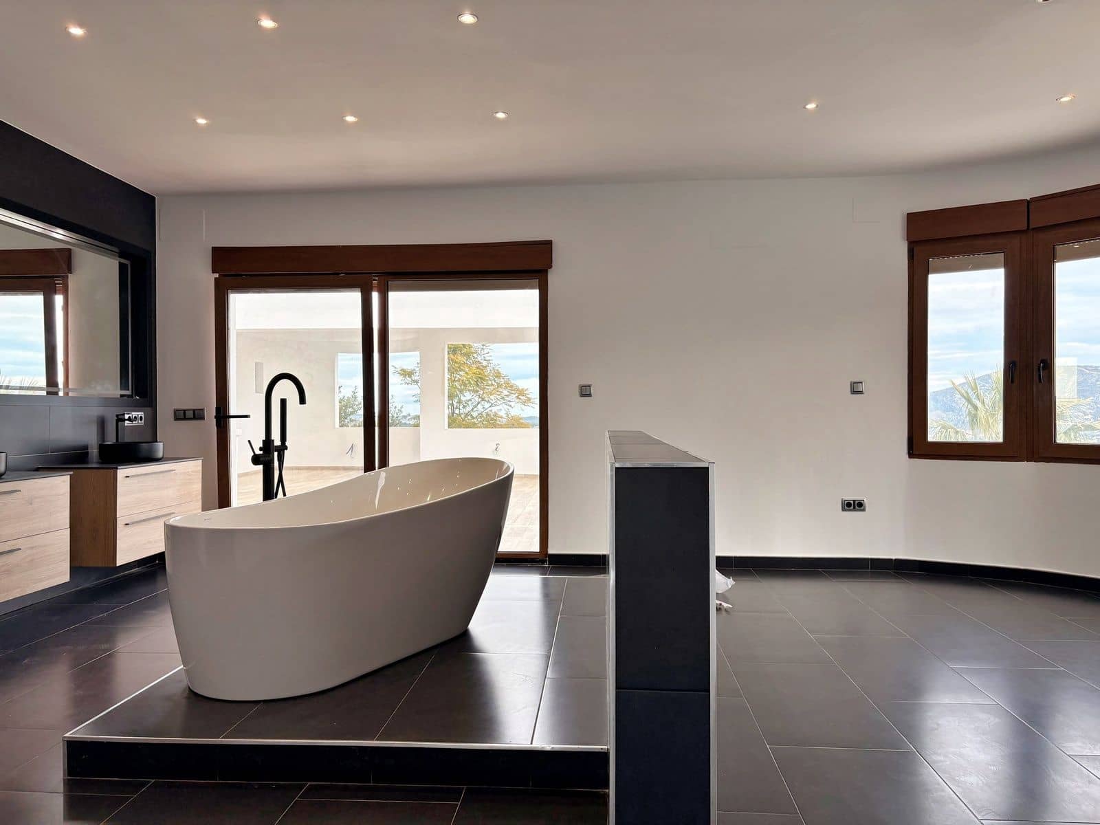 4 soveværelse Villa til salg i Moraira med swimmingpool garage - € 1.450.000 (Ref: 9548920)