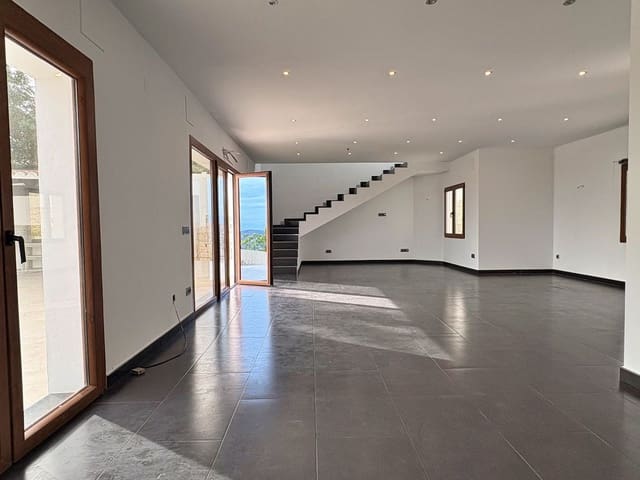 4 soveværelse Villa til salg i Moraira, Teulada-Moraira med swimmingpool garage - € 1.450.000 (Ref: 9548920)