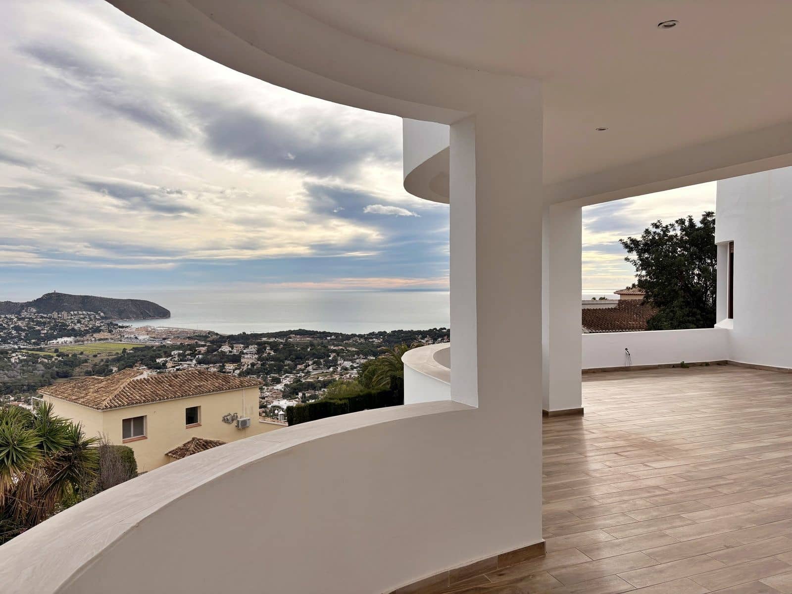 4 soveværelse Villa til salg i Moraira med swimmingpool garage - € 1.450.000 (Ref: 9548920)
