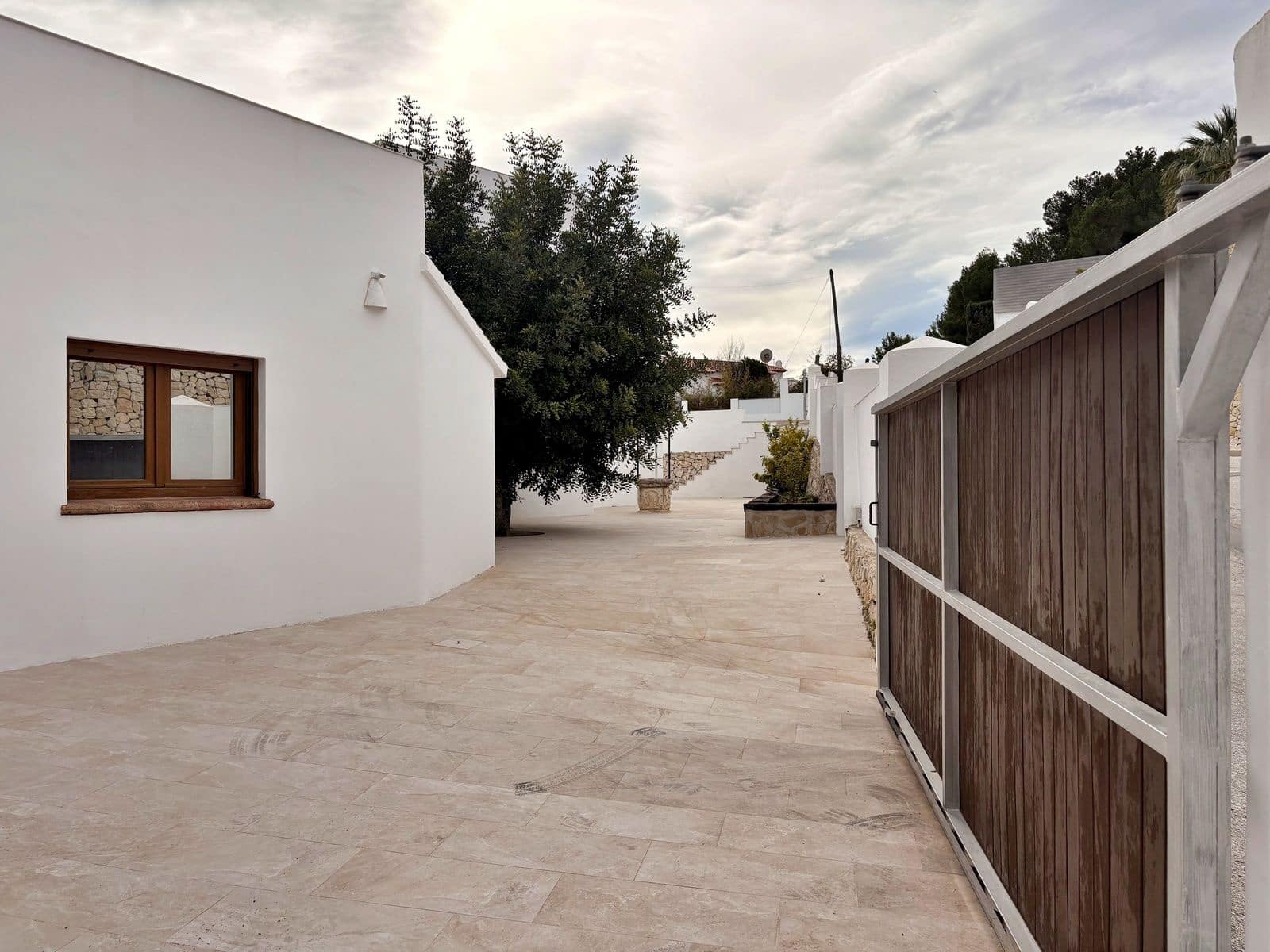 4 soveværelse Villa til salg i Moraira med swimmingpool garage - € 1.450.000 (Ref: 9548920)
