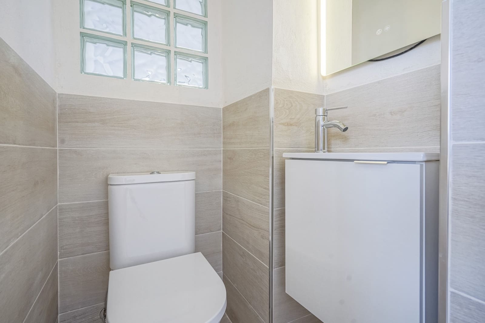 Halfvrijstaande villa te koop in Benitachell / Benitatxell met zwembad - € 345.000 (Ref: 9569742)