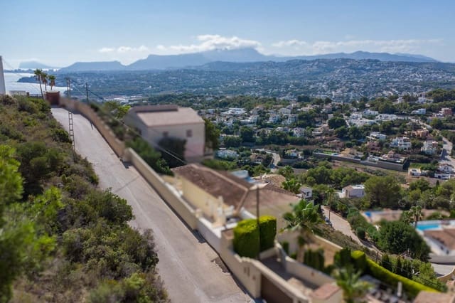 Działka budowlana na sprzedaż w Moraira, Teulada-Moraira - 240 000 € (Ref: 9569781)