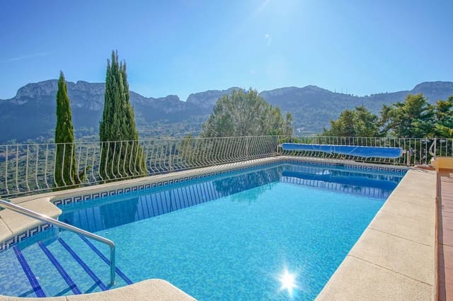 5 bedroom Villa for sale in Monte Pego, Pego with pool - € 765,000 (Ref: 9569913)