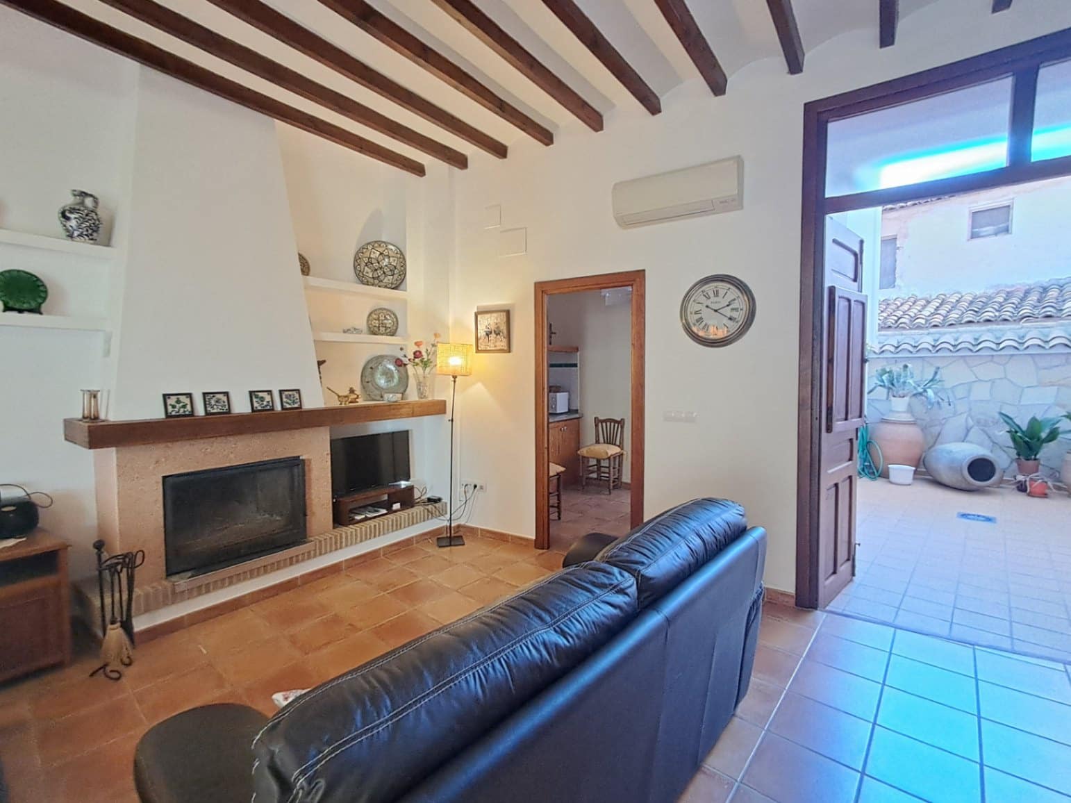 3 makuuhuone Omakotitalo vuokrattavana paikassa La Nucia - 1 100 € (Ref: 9569919)