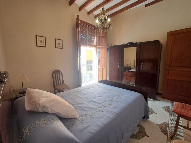 3 makuuhuone Omakotitalo vuokrattavana paikassa La Nucia Pueblo  , La Nucia - 1 100 € (Ref: 9569919)