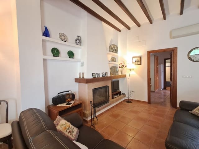 3 makuuhuone Omakotitalo vuokrattavana paikassa La Nucia Pueblo  , La Nucia - 1 100 € (Ref: 9569919)