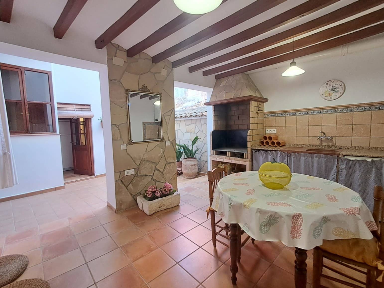 3 makuuhuone Omakotitalo vuokrattavana paikassa La Nucia - 1 100 € (Ref: 9569919)